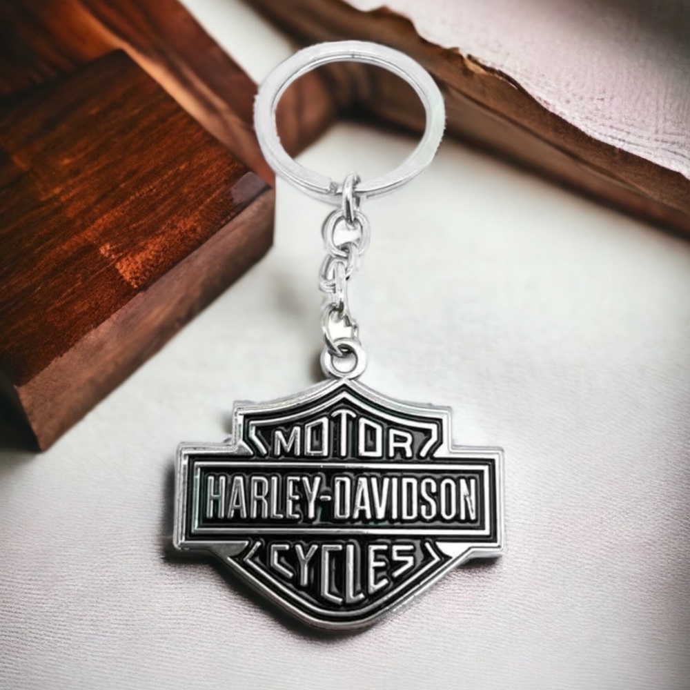 Harley Davidson Keychain Keyring Holder Fob Backpack Pendant Charm Keepsake Gift - Picture 12 of 13